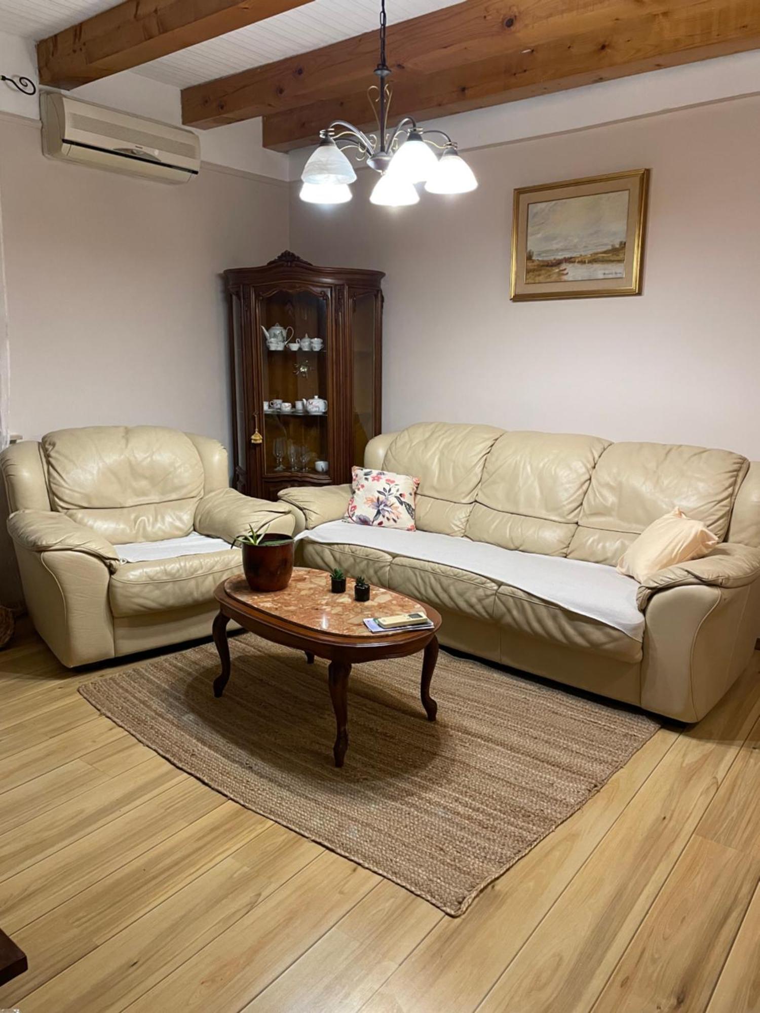 Villa Noa Jacuzzi & Sauna Изола Экстерьер фото